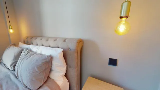 Pedro, House Zwischen Marbella Und