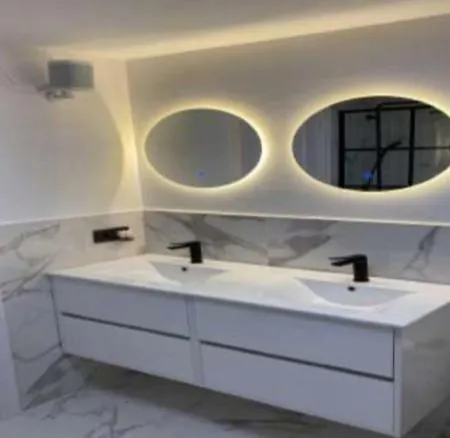 Pedro, House Zwischen Marbella Und