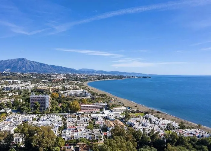 Pedro, House Zwischen Marbella Und Hébergement de vacances Estepona